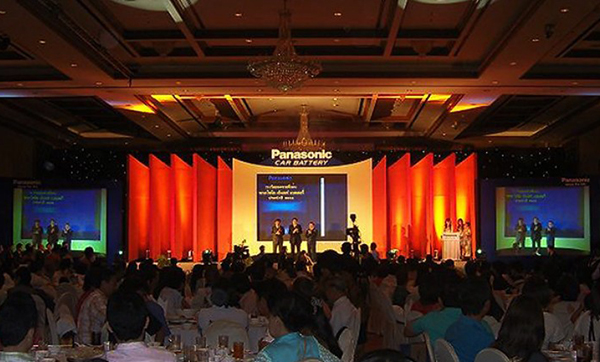 泰国P7.62户内全彩显示屏